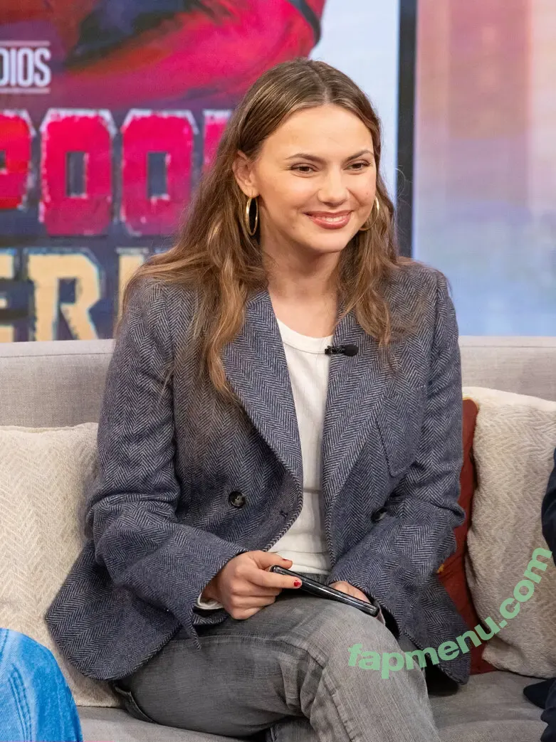 Dafne Keen nude photo #0116 (dafnekeen / lauradafne93)