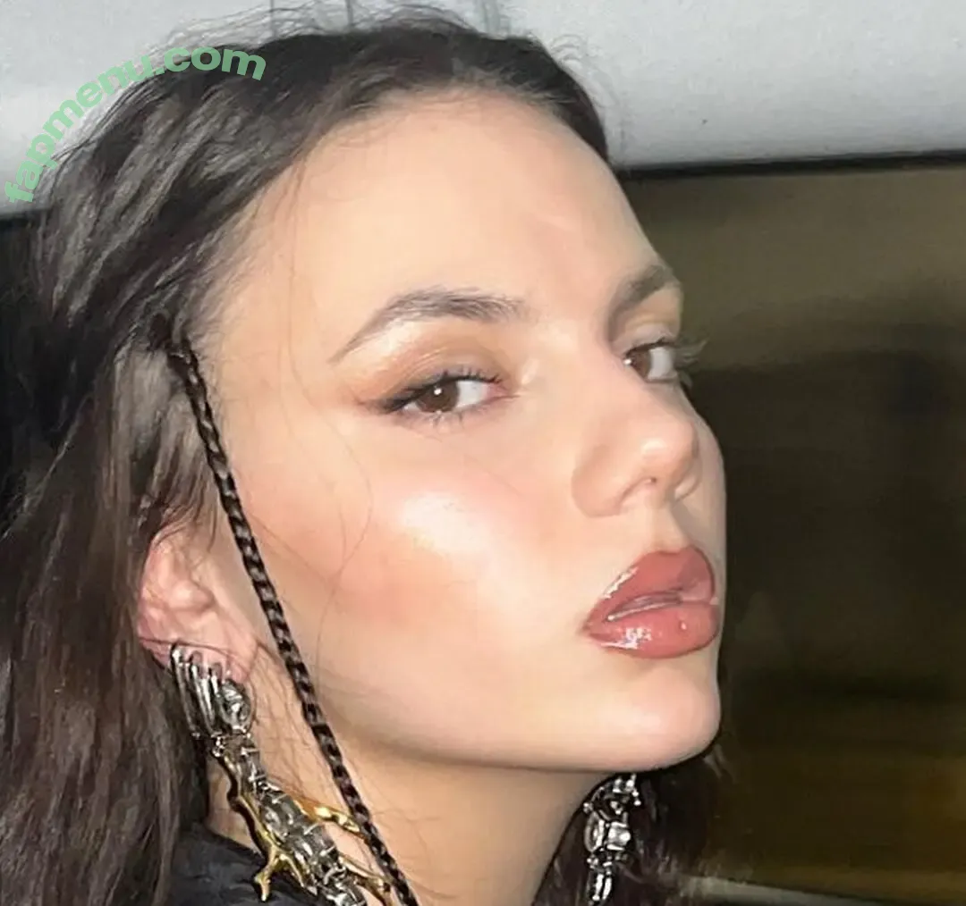 dafnekeen nude photo #0007 (dafnekeen)
