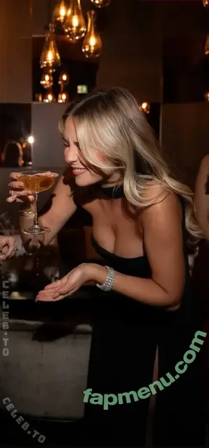 Dagi Bee / dagi.bee / dagibee nude photo #0710