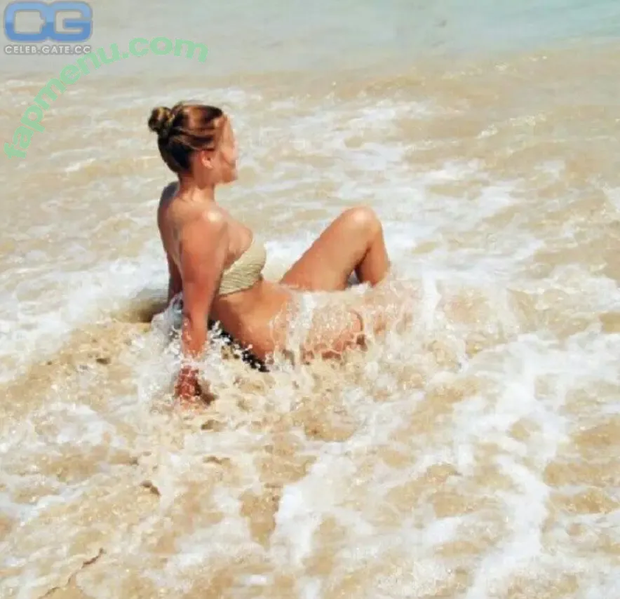 Dagi Bee nude photo #0575 (dagibee)