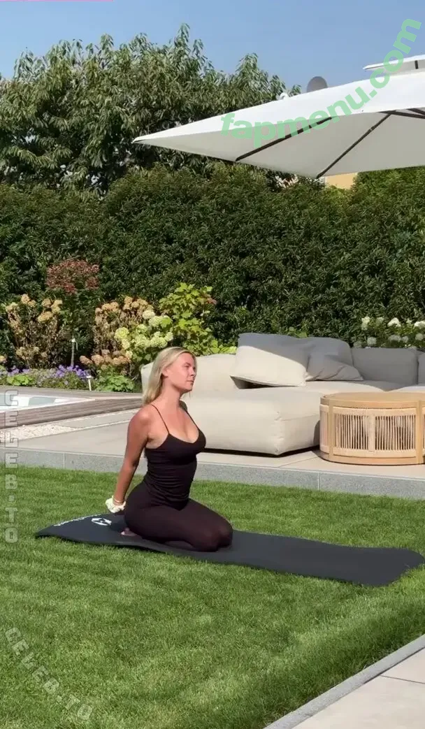 Dagi Bee nude photo #0704 (dagi.bee / dagibee)