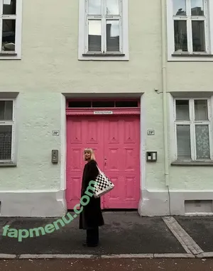 Dagny Norvoll Sandvik / dagnymusic nude photo #0082