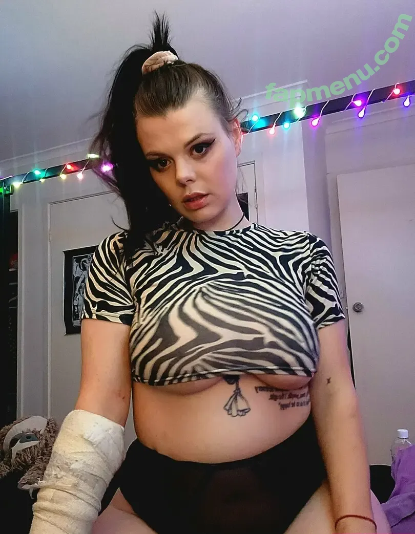 dahlia_deville nude photo #0018 (dahlia_deville)
