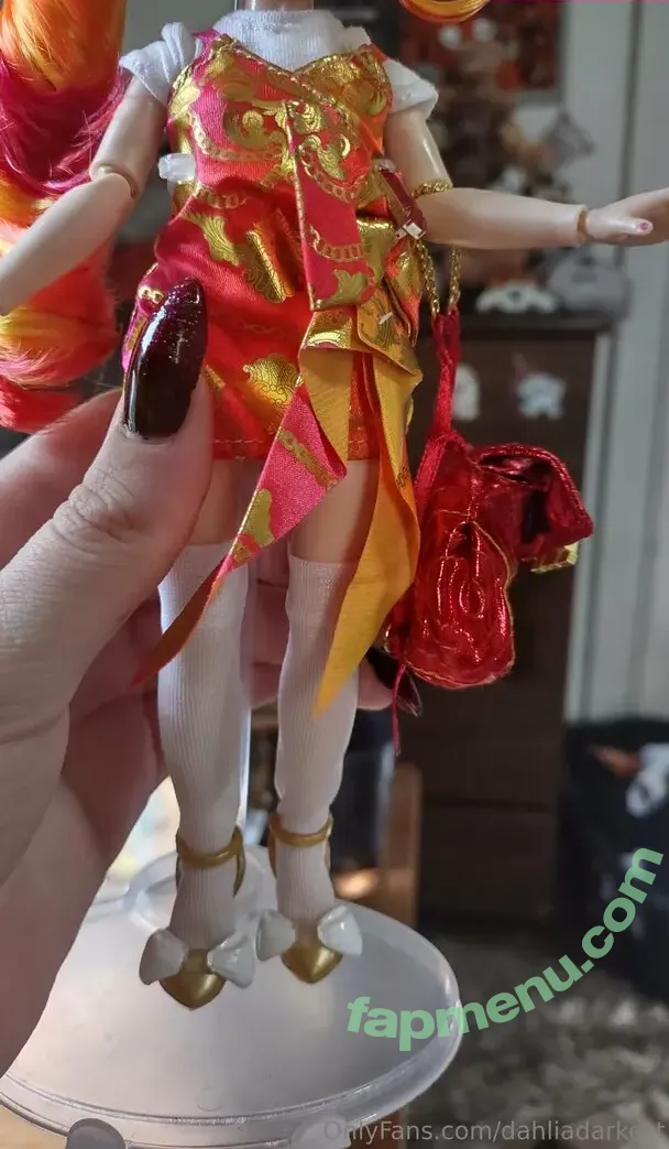 dahliadarkest nude photo #0007 (DahliaDark)