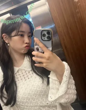 Dahyun / TWIƆƎ | TWICE / dahhyunnee nude photo #0009