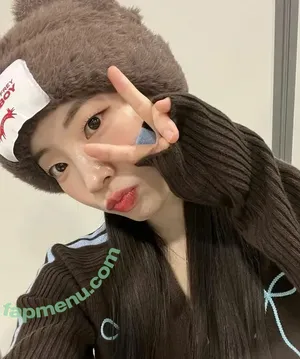 Dahyun / TWIƆƎ | TWICE / dahhyunnee nude photo #0013