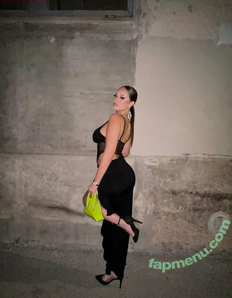 Daiana Ricciardi nude photo #0010 (ricciardi_daianaa)