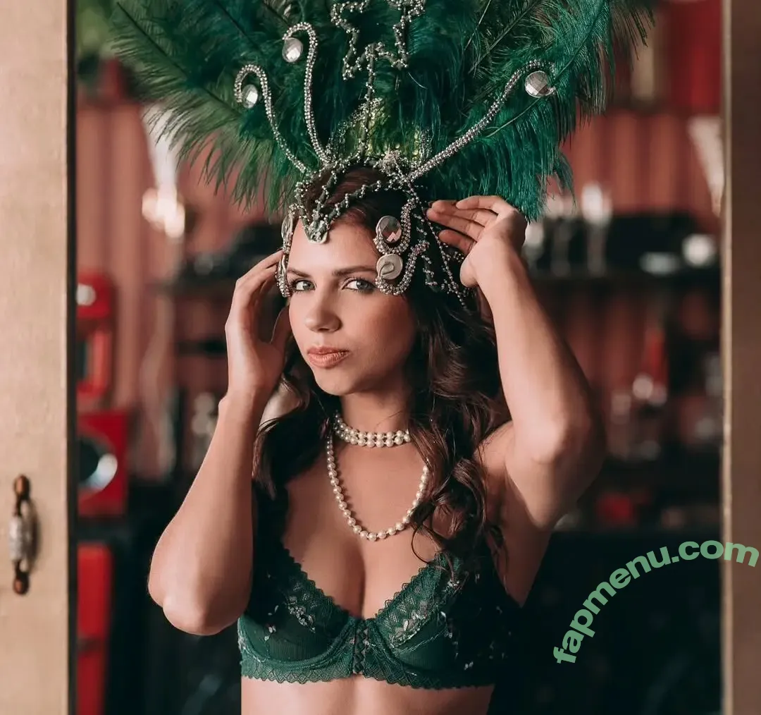 Daianablue nude photo #0207 (daiblue / mikiblue)