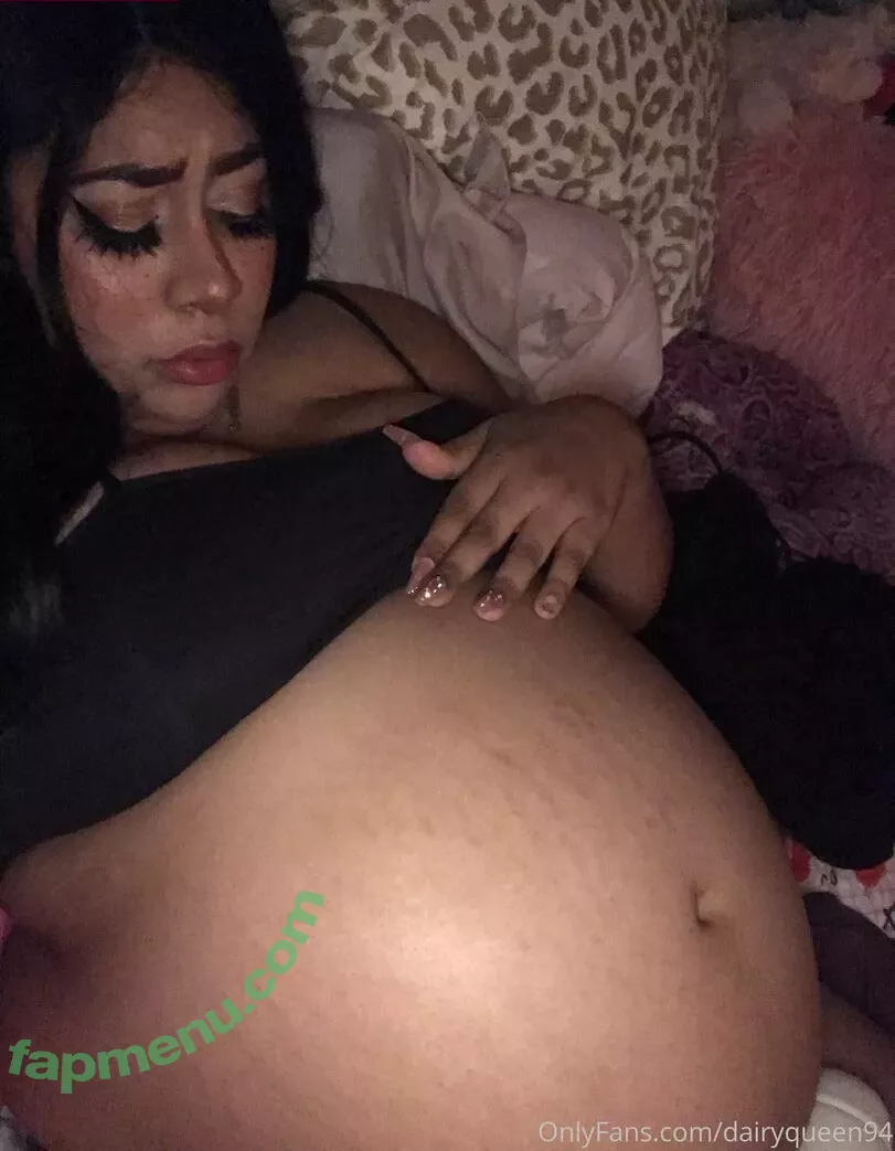 dairyqueen94 nude photo #0046 (dairyqueen94)