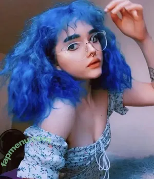 Daisy Beckett / DaisyBeckett5 / DaisyBeckett9 / Similar-Signal-4409 nude photo #0033