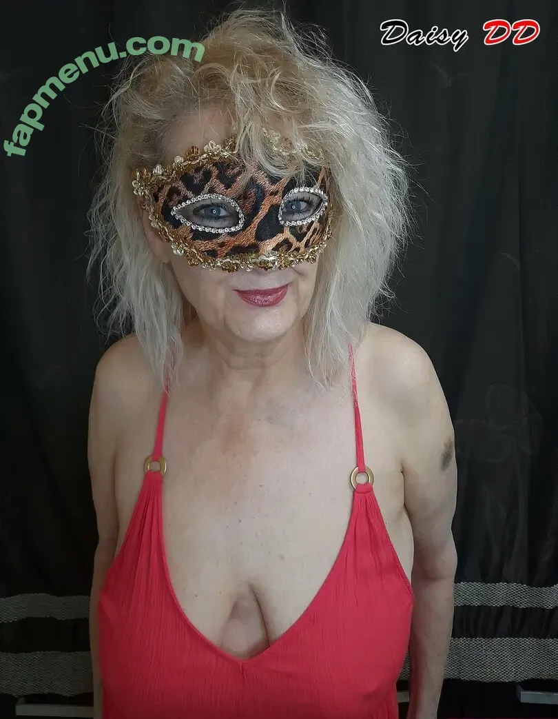 daisy_dd55 nude photo #0167 (daisy_dd55)