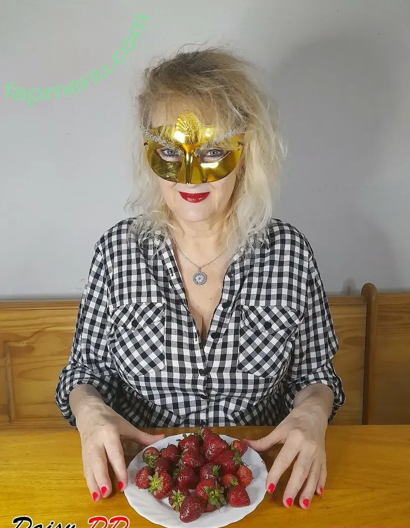 daisy_dd55 nude photo #0182 (daisy_dd55)