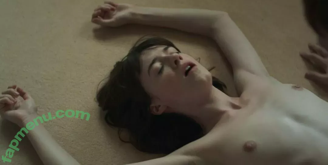 Daisy Edgar-Jones nude photo #0004 (Daisy Edgar Jones / daisyedgarjones)