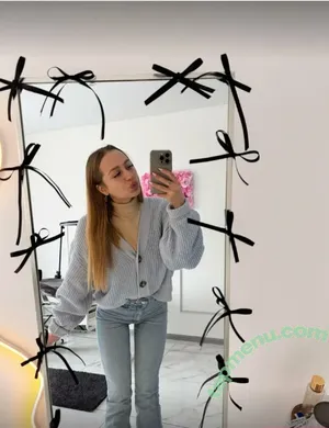 daisy_feel / daisy_feeley nude photo #0074