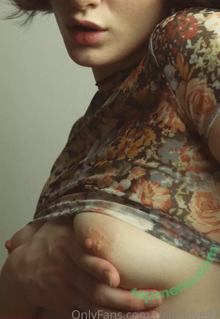 Daisy Love nude photo #0019 (daisylove97 / scottishdaisylove)