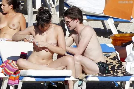 Daisy Lowe / daisylowe nude photo #0042