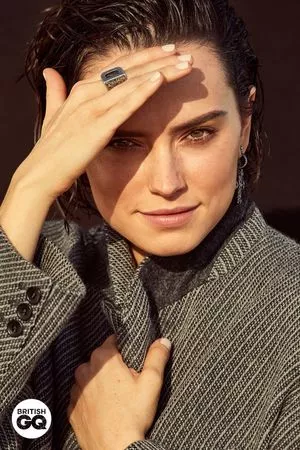 Daisy Ridley / daisyridley nude photo #0039