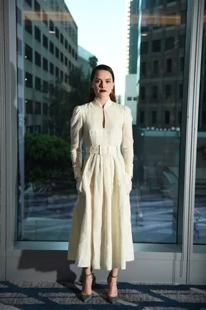 Daisy Ridley / daisyridley nude photo #0072