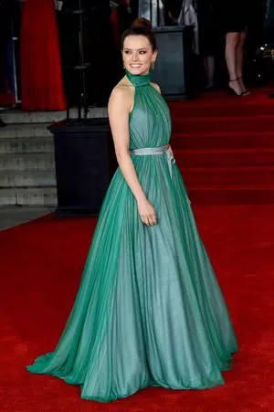 Daisy Ridley / daisyridley nude photo #0152