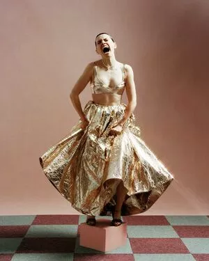 Daisy Ridley / daisyridley nude photo #0281