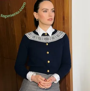 Daisy Ridley / daisyridley nude photo #0882