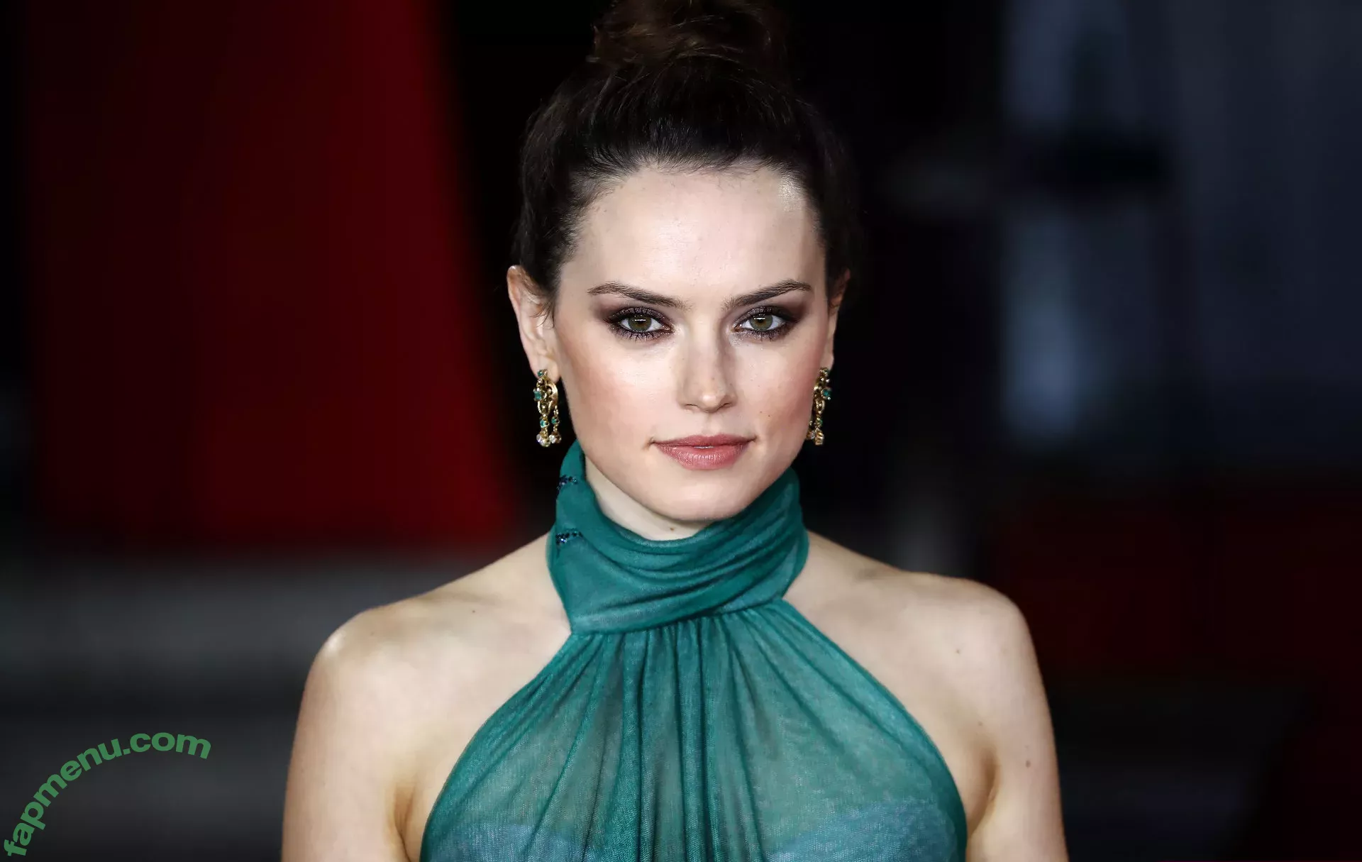 Daisy Ridley nude photo #0136 (daisyridley)