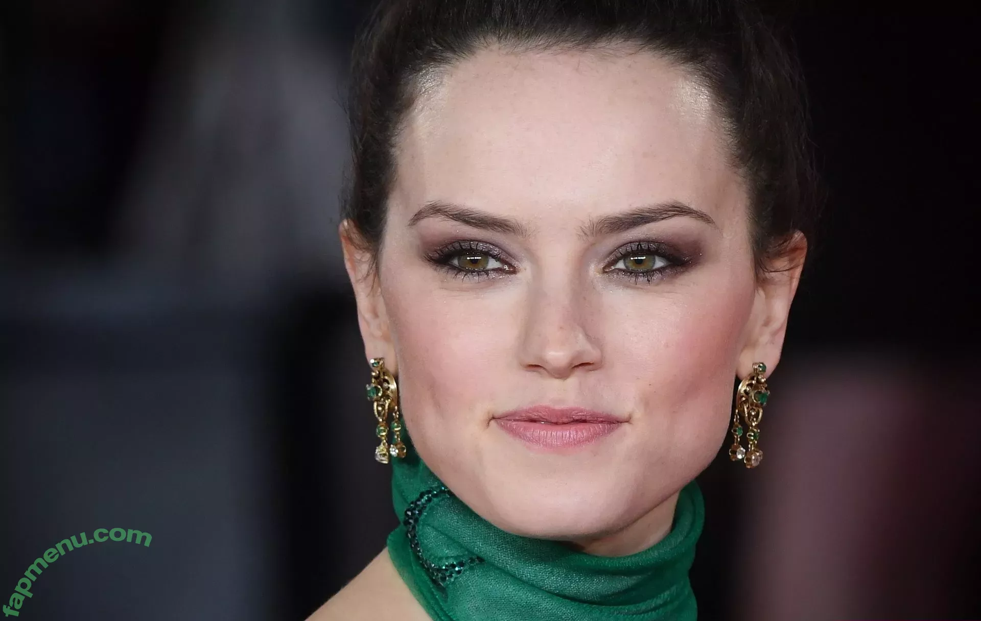 Daisy Ridley nude photo #0148 (daisyridley)