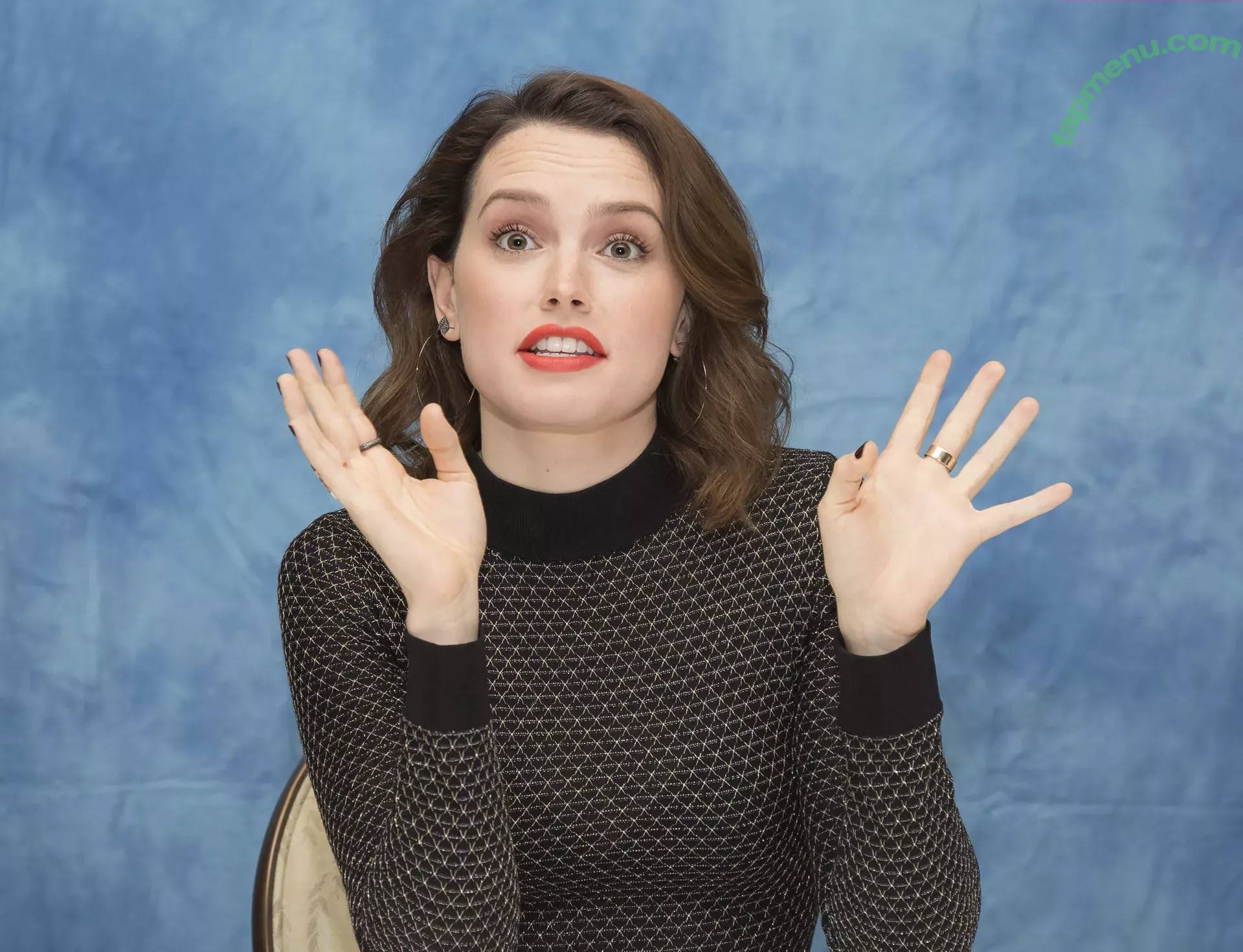 Daisy Ridley nude photo #0190 (daisyridley)