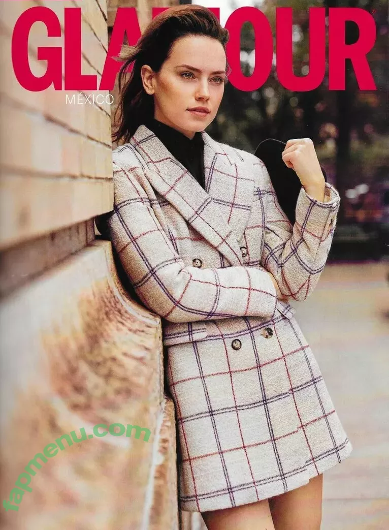 Daisy Ridley nude photo #0238 (daisyridley)