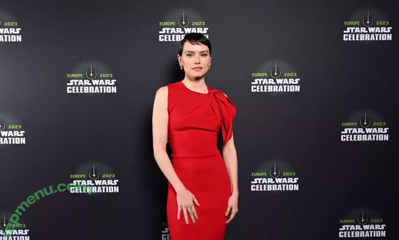 Daisy Ridley nude photo #0274 (daisyridley)