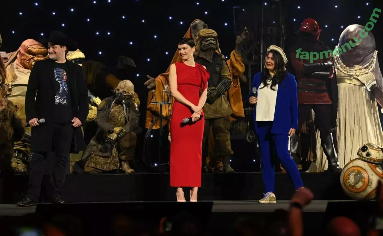 Daisy Ridley nude photo #0278 (daisyridley)