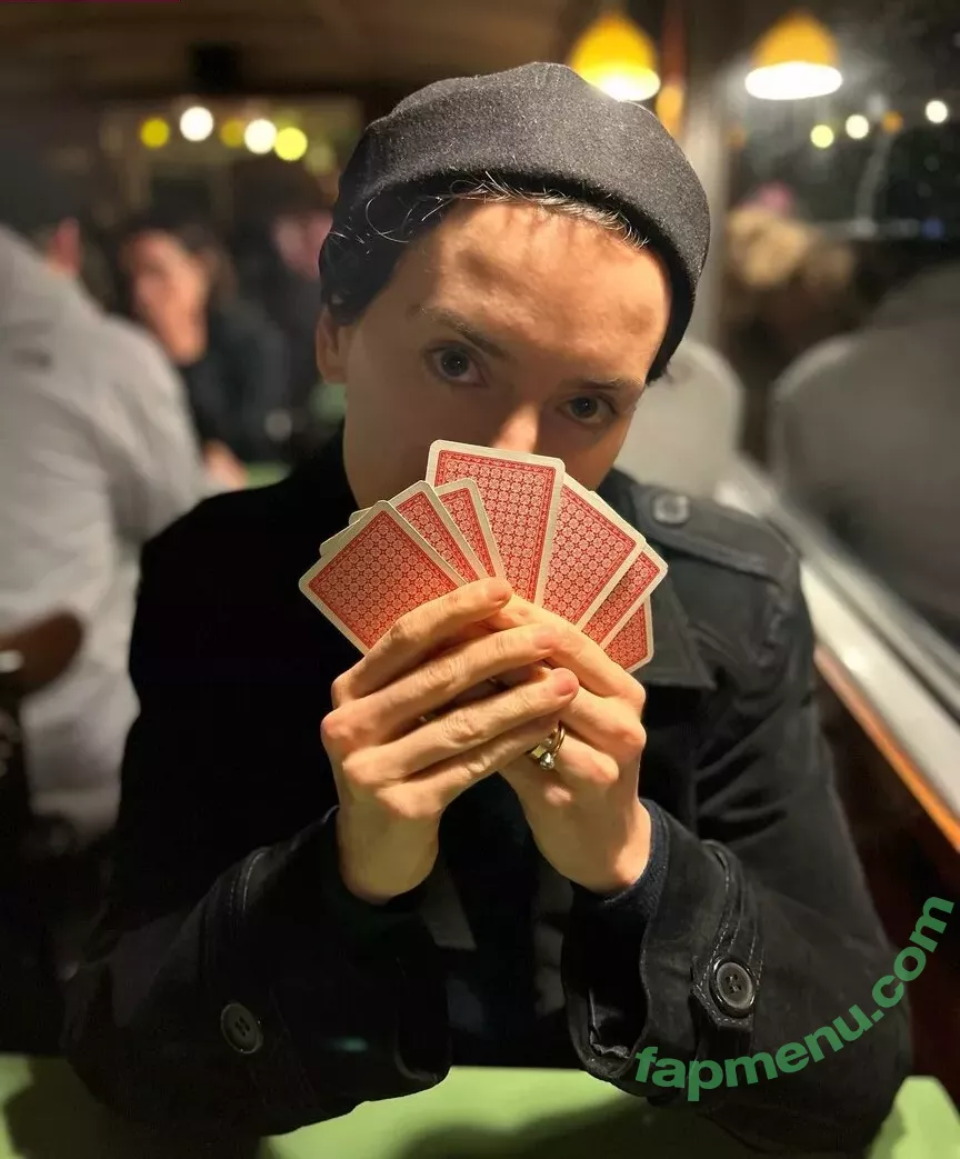 Daisy Ridley nude photo #0288 (daisyridley)