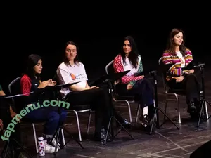 Daisy Ridley / daisyridley nude photo #1164