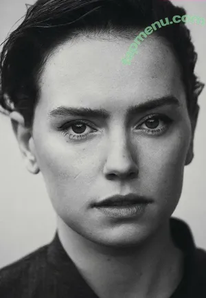 Daisy Ridley / daisyridley nude photo #1198