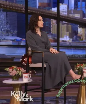 Daisy Ridley / daisyridley nude photo #1218