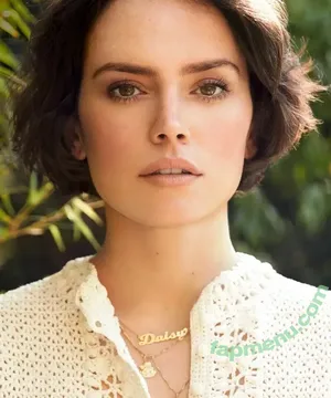 Daisy Ridley / daisyridley nude photo #1268