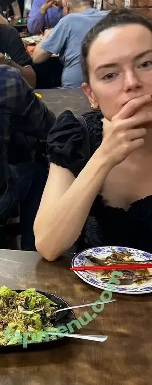 Daisy Ridley / daisyridley nude photo #1276