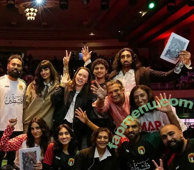 Daisy Ridley nude photo #1168 (daisyridley)