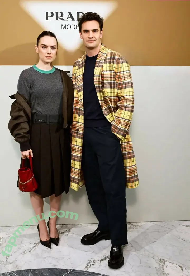 Daisy Ridley nude photo #1174 (daisyridley)