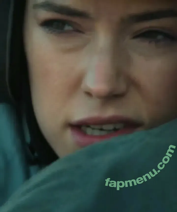 Daisy Ridley nude photo #1184 (daisyridley)