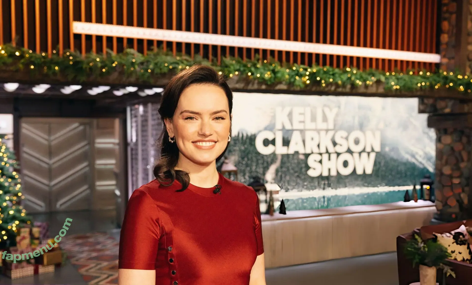 Daisy Ridley nude photo #1210 (daisyridley)