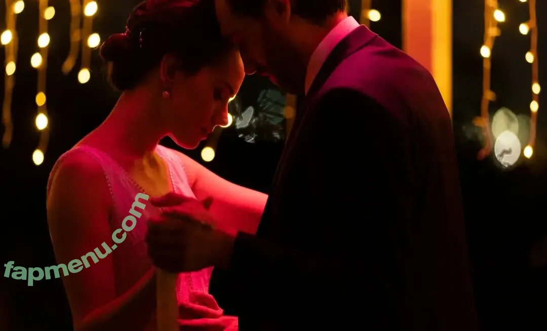 Daisy Ridley nude photo #1244 (daisyridley)