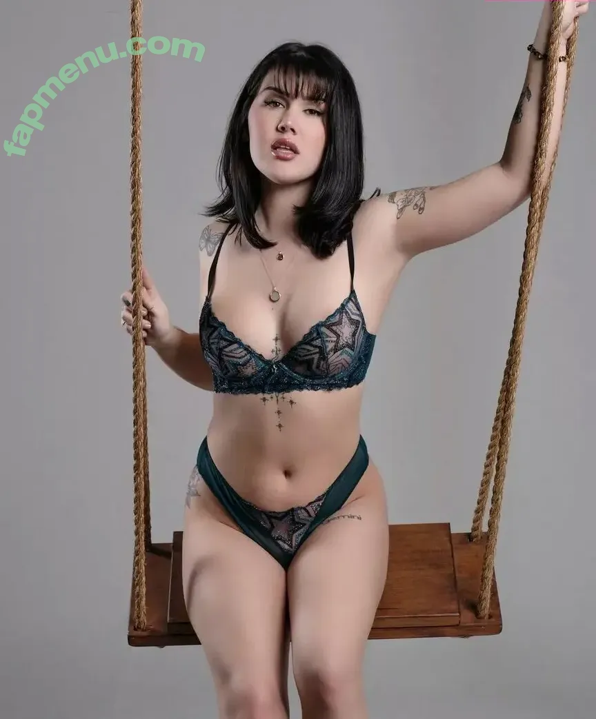 Daisy Taylor nude photo #0302 (HereOnNeptune / daisydootaylor)