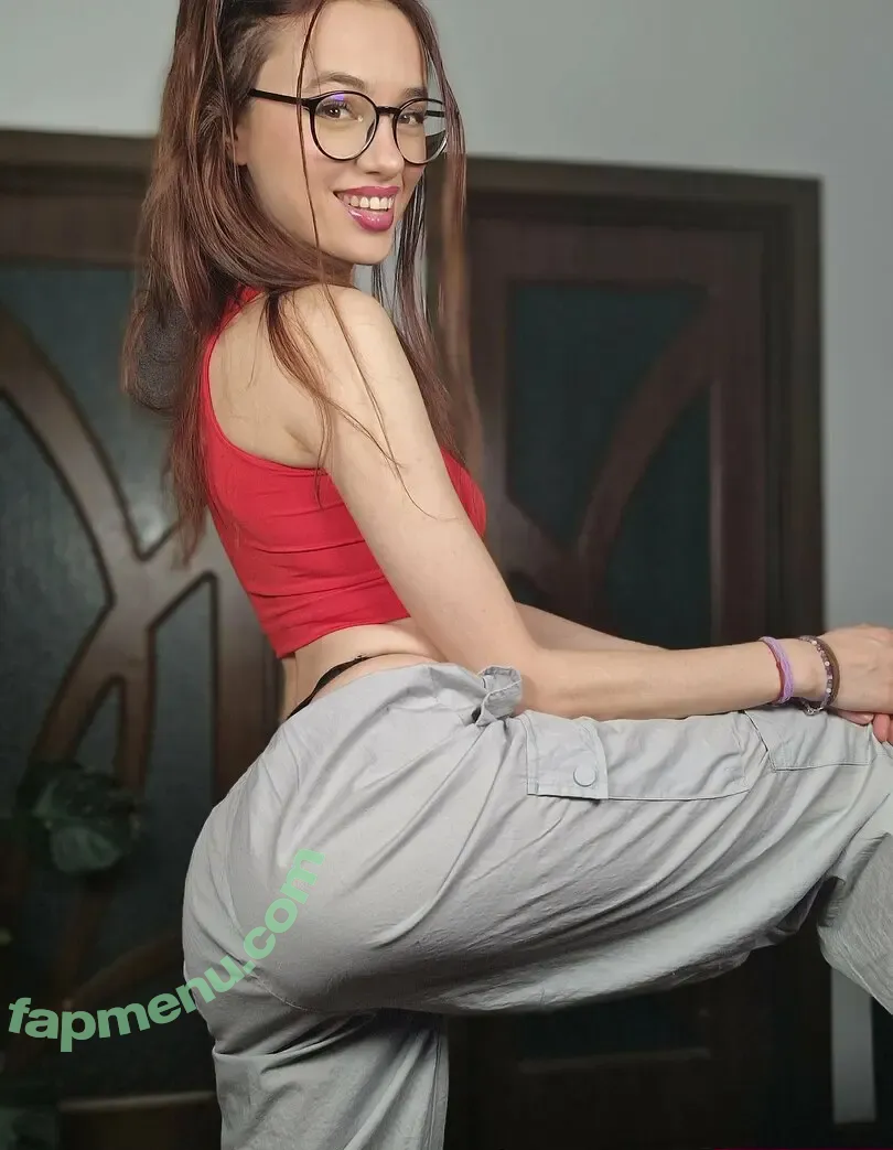 daisydarlin0 nude photo #0017 (daisydarlin0)