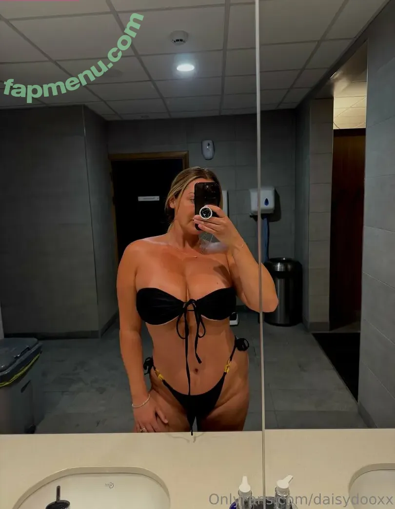 Daisydooxx nude photo #0714 (daisydootaylor)
