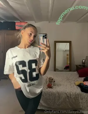 daisydukexo / daisydukexoxo nude photo #0011