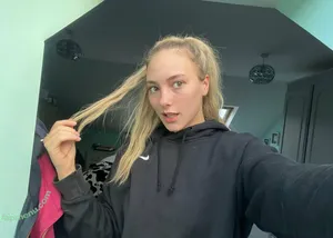 daisydukexo / daisydukexoxo nude photo #0012