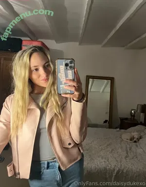 daisydukexo / daisydukexoxo nude photo #0017