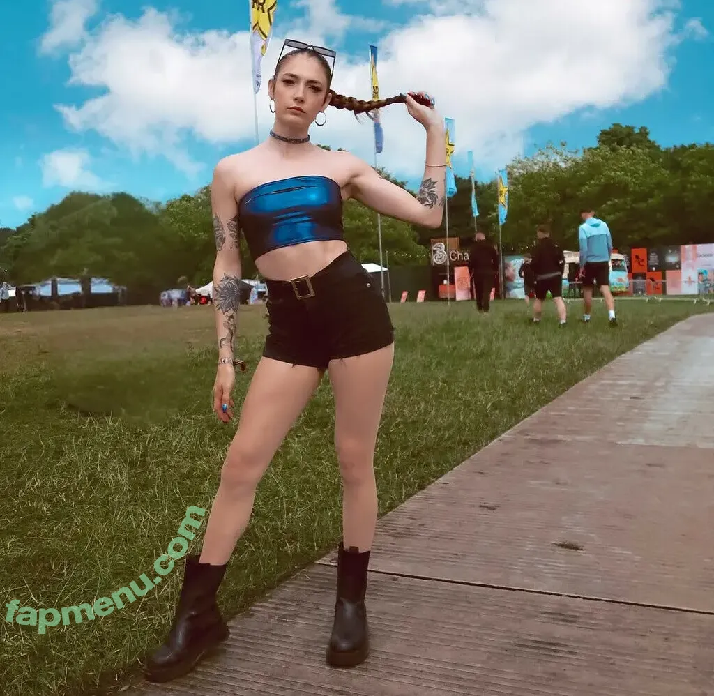 daisyfayebee nude photo #0024 (daisybee)