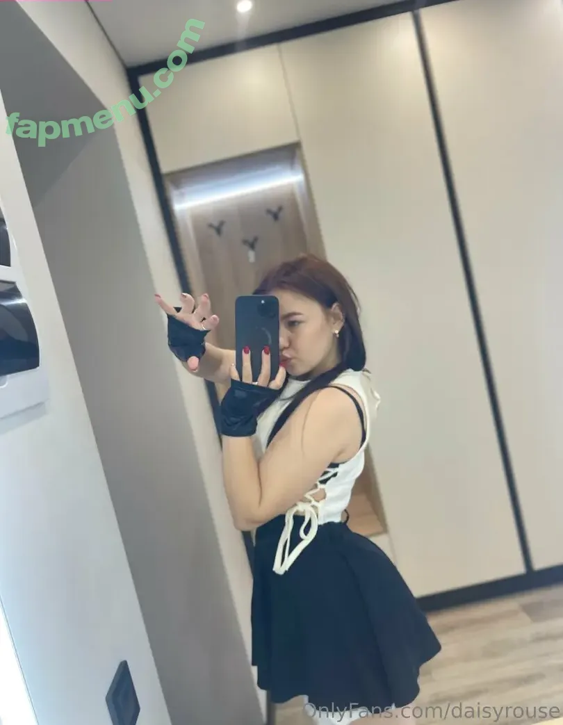 daisyrouse nude photo #0012 (daisyrouse_)